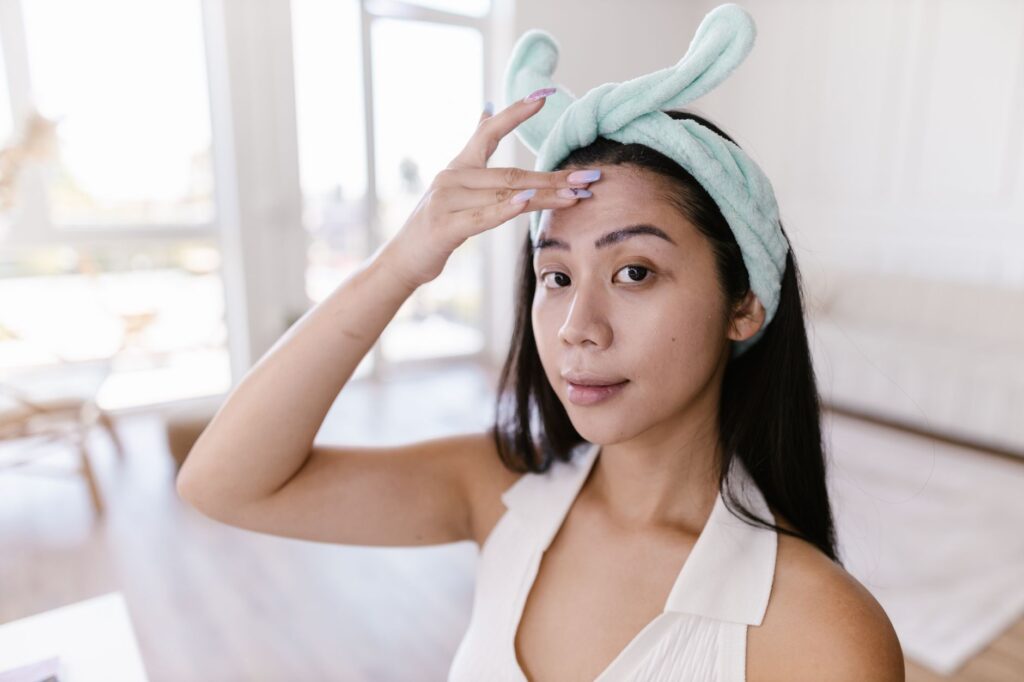 7 must-try summer skincare tips inspired by celebrity routines related image