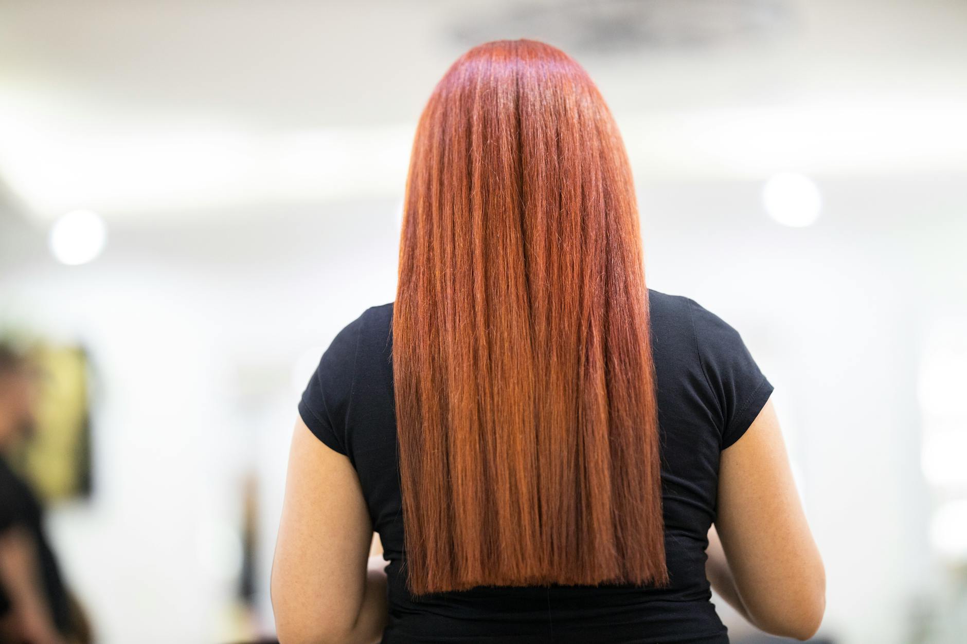 How to Maintain Healthy Hair: Tips Inspired by Celebrity Trends