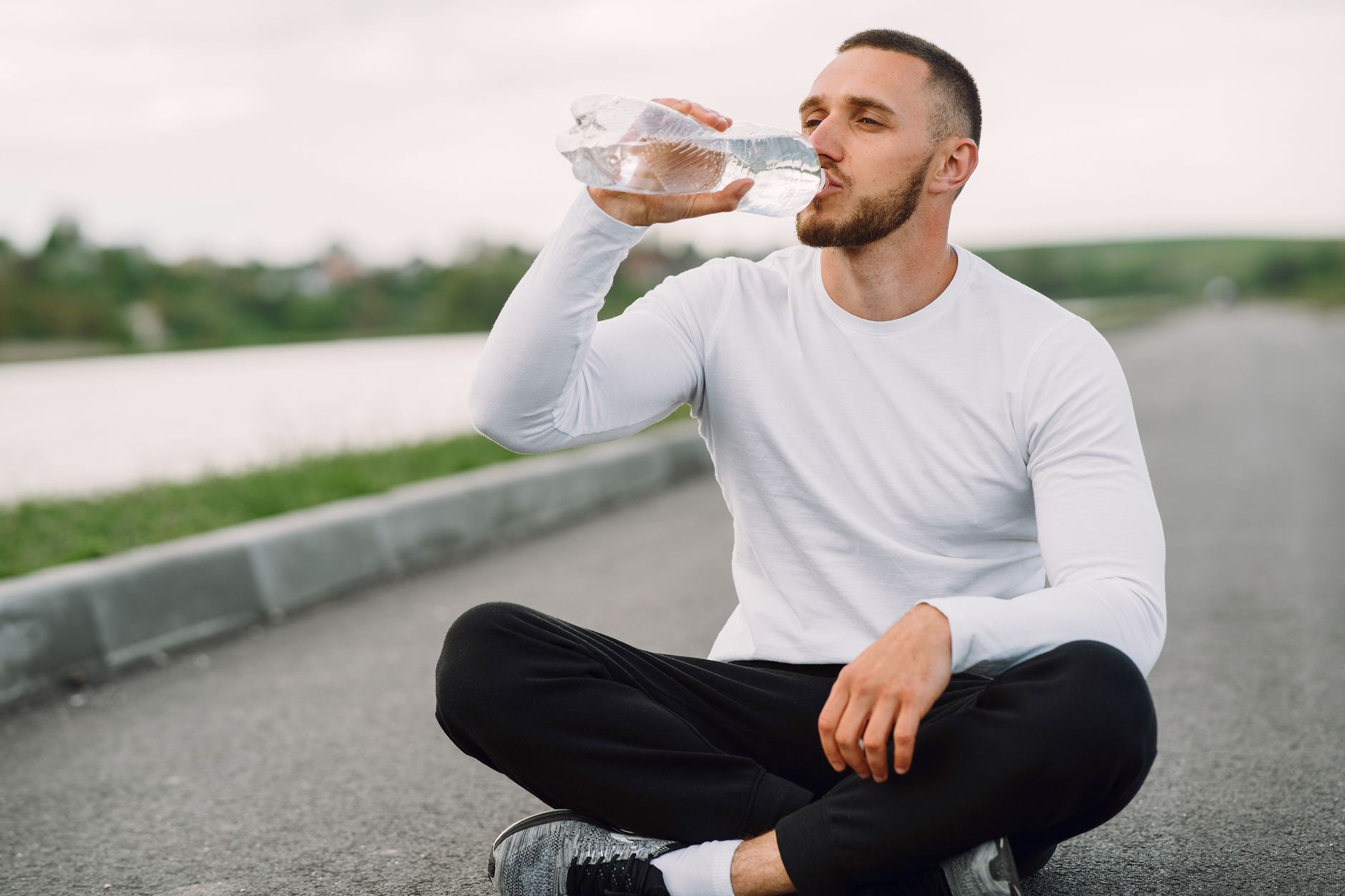 Why fans are curious about the hydration habits of stars during hurricane season featured image