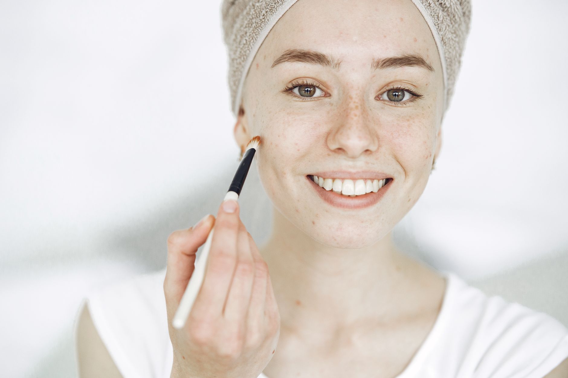 5-minute skincare tips inspired by celebrity beauty trends for glowing skin