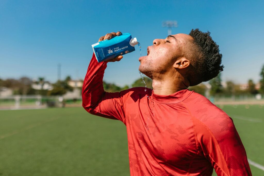 8 summer hydration tips to keep you refreshed, inspired by the healthy habits of Phil Bronstein related image