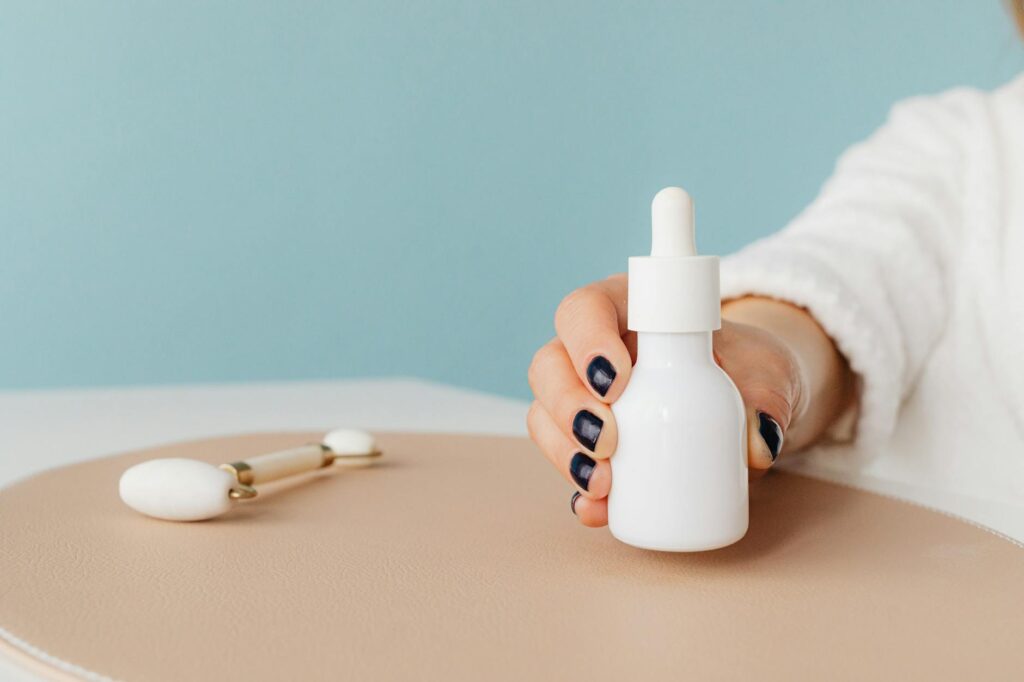 What to know about skin care trends after 40, inspired by the beauty of Sophie Cunningham related image