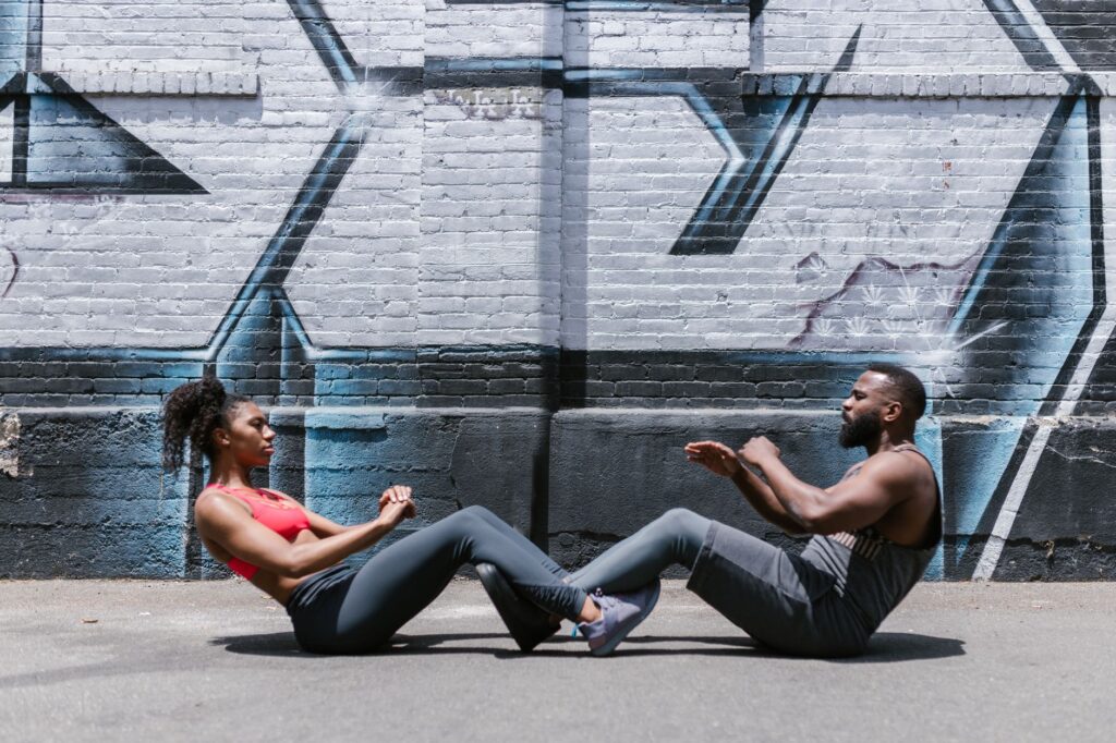 How to create a summer fitness challenge inspired by Dwayne Johnson in just 15 minutes a day related image