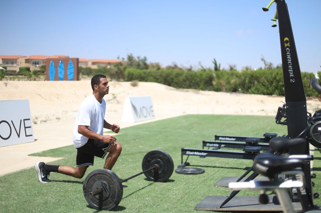 Jordan Spieth-inspired summer fitness routine ideas for busy parents related image