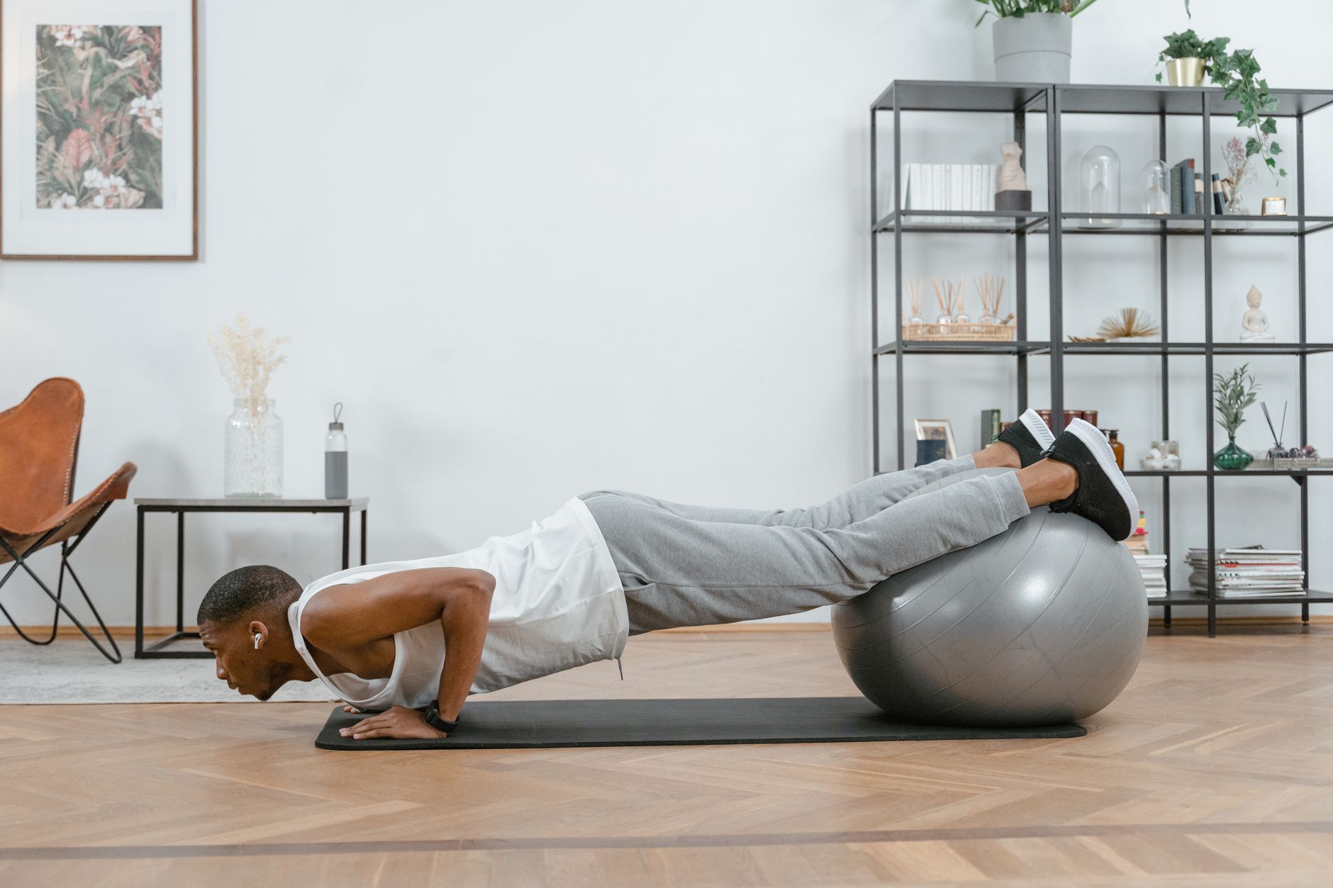 Home workout tips for beginners inspired by Dwayne Johnson’s fitness philosophy featured image