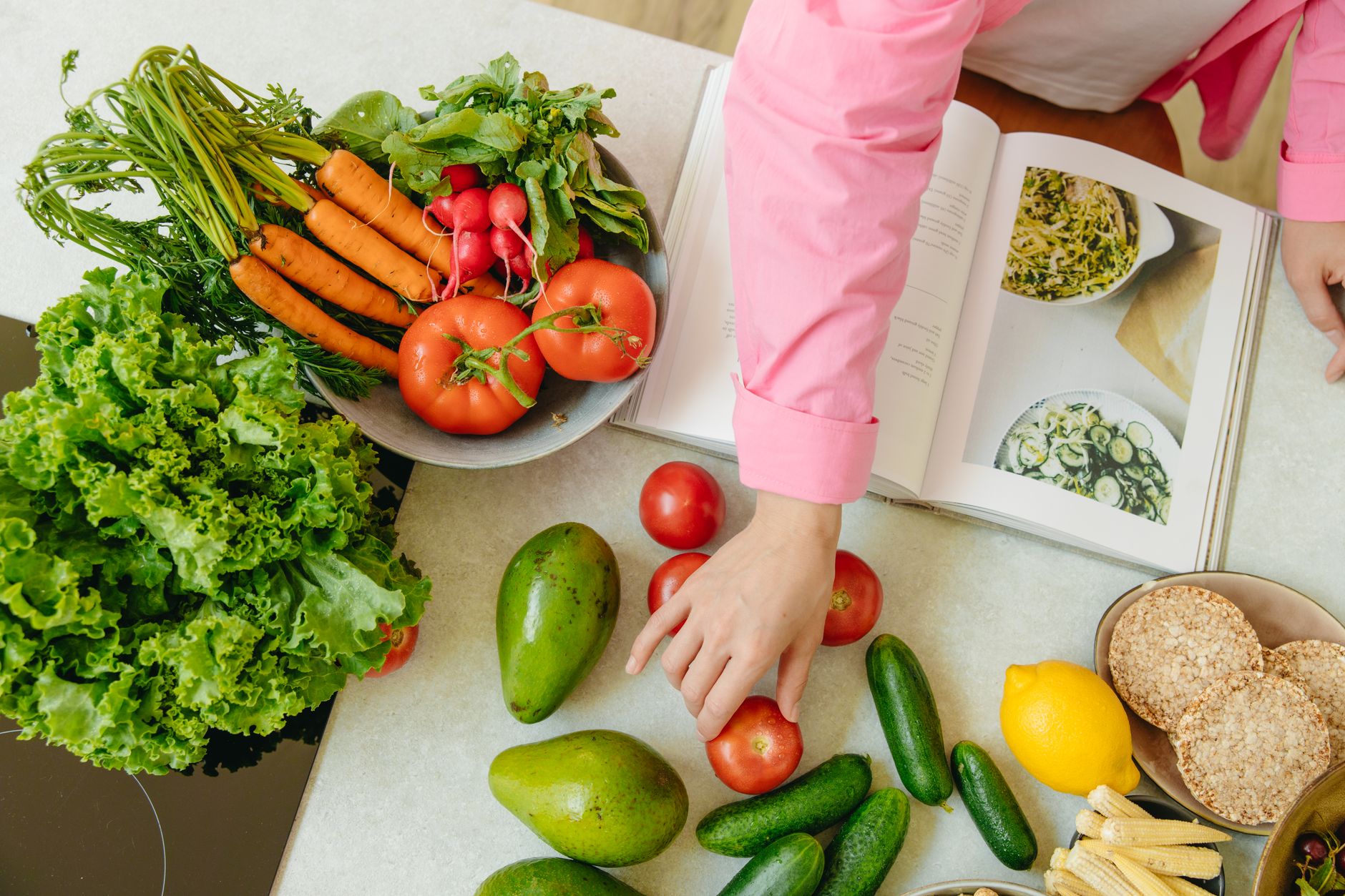 What to know about summer meal prep ideas inspired by celebrity lifestyles