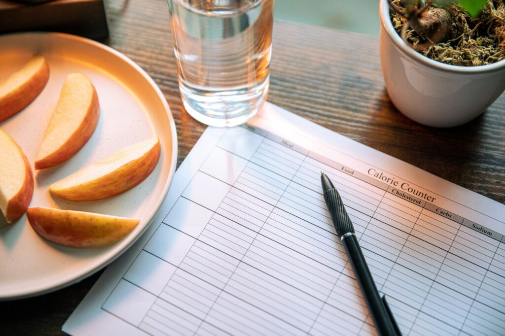 How to create a balanced summer meal plan with seasonal foods related image