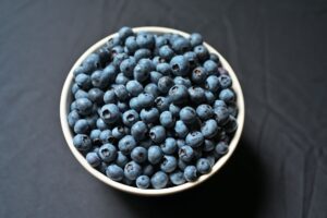 Why people are trying the new blueberry smoothie trend, inspired by health expert Dr. Oz