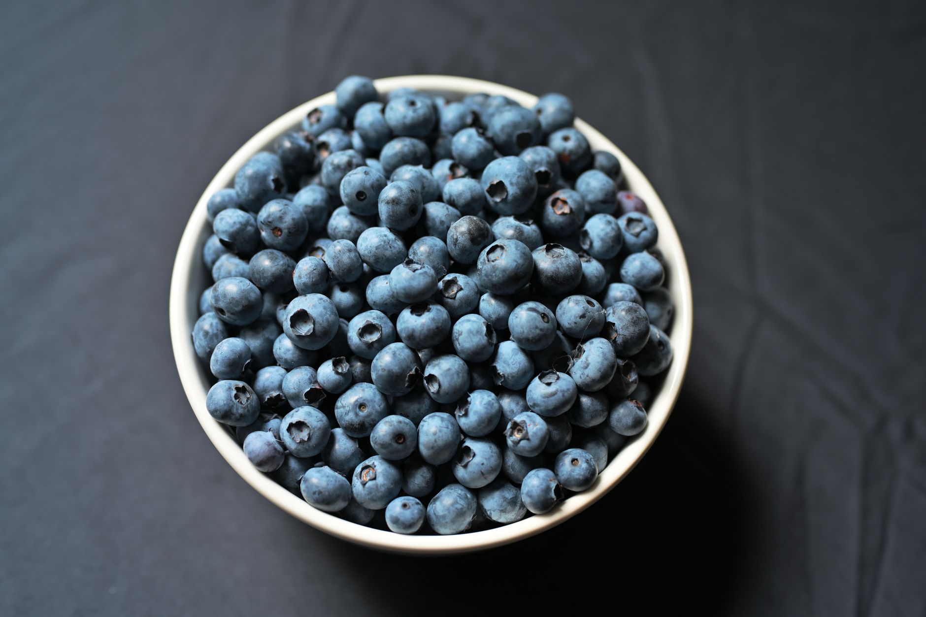 Why people are trying the new blueberry smoothie trend, inspired by health expert Dr. Oz featured image